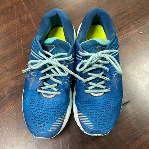 Saucony Triumph Used